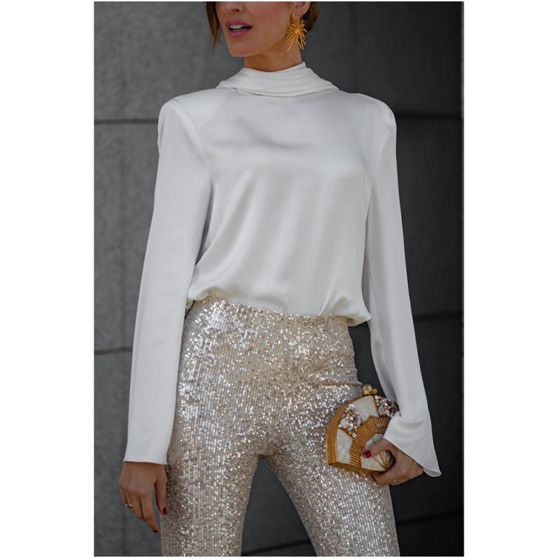 Geheimnis der Eleganz Satin Rücken Kette Cowl Neck Drapierte Bluse