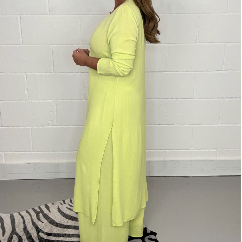 Damen Zweiteiliges Set mit Langem Oberteil und Weiten Hosen