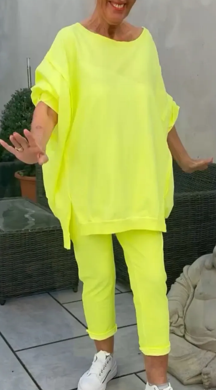 🎁💃Begrenzte Zeit 50% Rabatt💥Rundhalsausschnitt mit Schlitz. Fluoreszierender Freizeitanzug für Damen