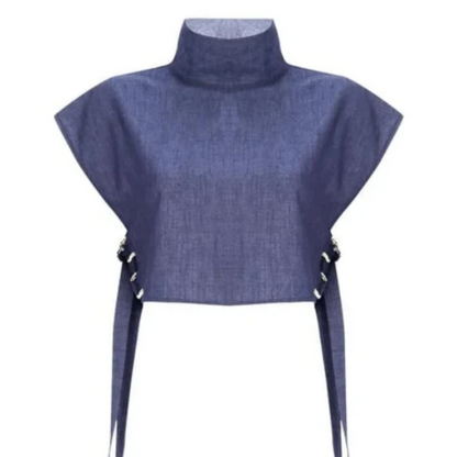 Trendy Fashion Outfits für Damen mit kurzem Oberteil mit hohem Halsausschnitt und 3/4-langer Hose mit hoher Taille