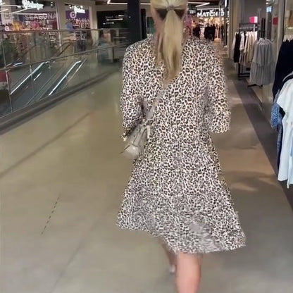 ⏳Begrenzte Zeit 50% Rabatt💥Trendiges, locker sitzendes Kleid mit V-Ausschnitt und Leopardenmuster für Damen