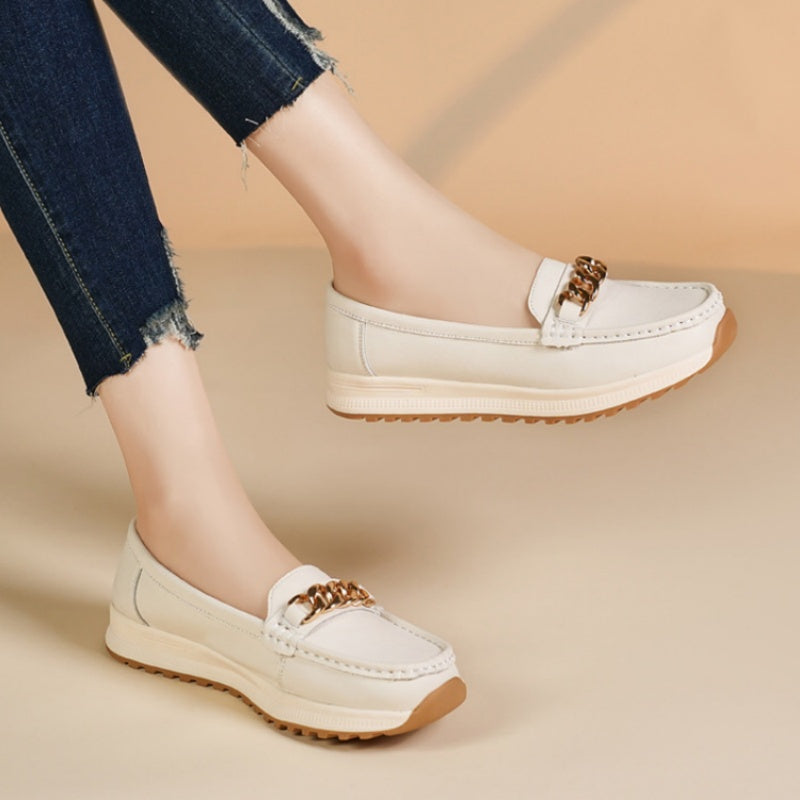Elegante einfarbige Loafer für Damen mit dicker Sohle