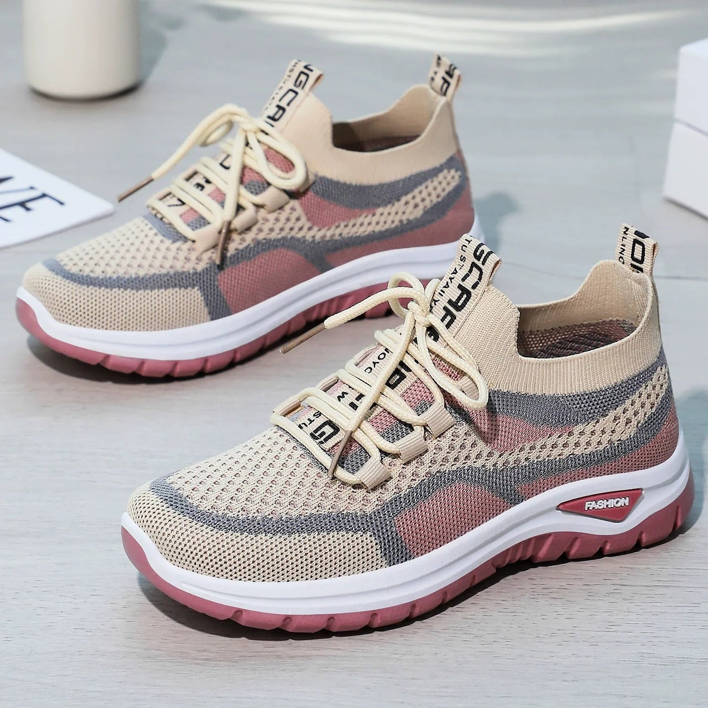 🌞Frühlingserwachen: 50% Rabatt!👟 Damen Laufschuhe mit Schnürung – Atmungsaktives Mesh – Gepolsterte Sohle – Rutschfest & Leicht – Für Sport & Freizeit