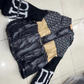 ❤️2025 Halbpreis-Ausverkauf🧥❄️ Damen-Steppjacke mit Kapuze, Strickärmeln und Patchwork-Design