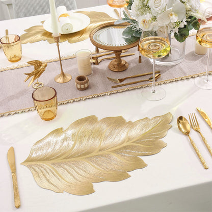🎉 Neujahrsgeschenk – 50% RABATT!🌟 Goldfarbene 3D-Blatt-Gedeckunterlage – Luxuriöse Tischdekoration + Hitzebeständig + Wasserdicht: Perfekt für Feiern & den täglichen Gebrauch!