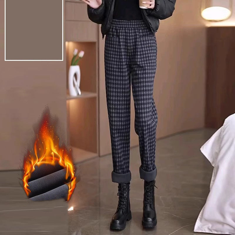Gerade geschnittene Karohose für Damen