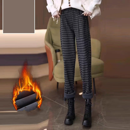 Gerade geschnittene Karohose für Damen