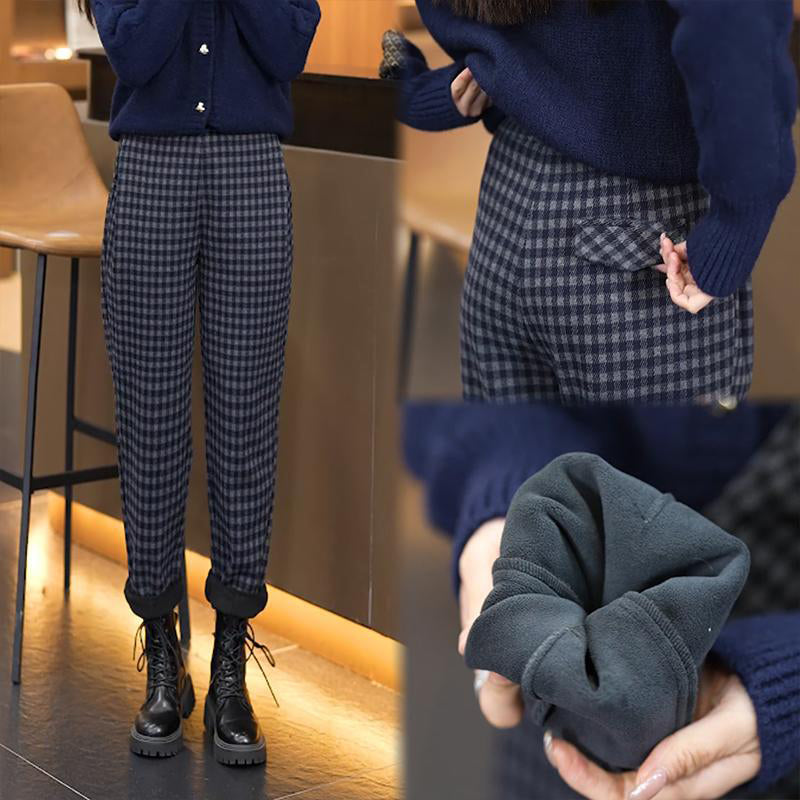 Gerade geschnittene Karohose für Damen