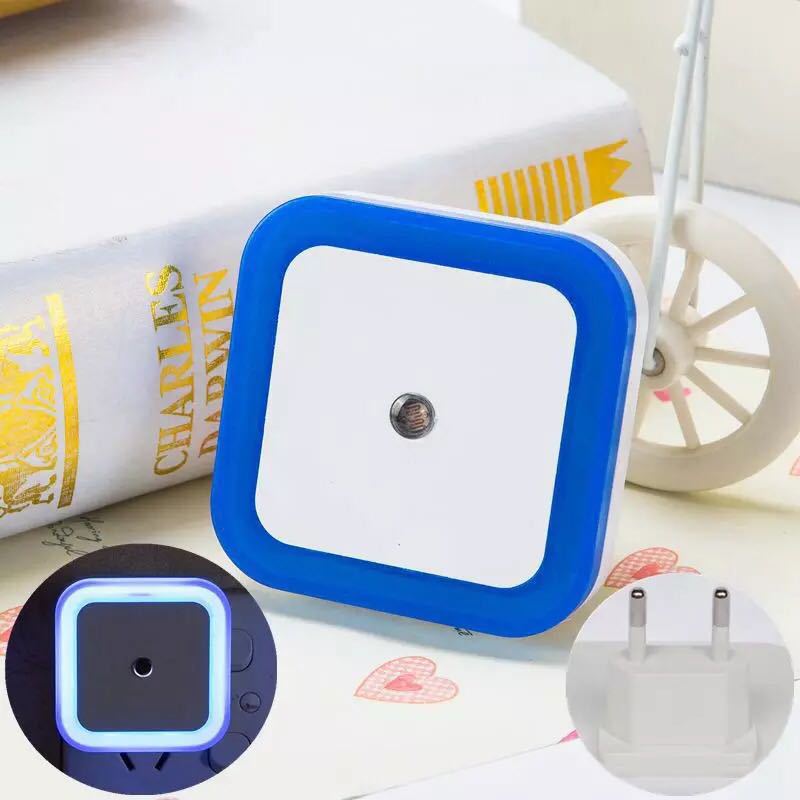 🌞Frühlingserwachen: 50% Rabatt!✨ LED-Smart-Nachtlicht mit Lichtsensor – Automatisch & energiesparend | Sanftes, augenfreundliches Licht!
