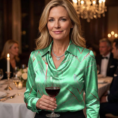 🧵 Damen-Satin-Bluse mit Cowl-Ausschnitt: Glänzend + Blattmuster – elegant für Büro & Abend