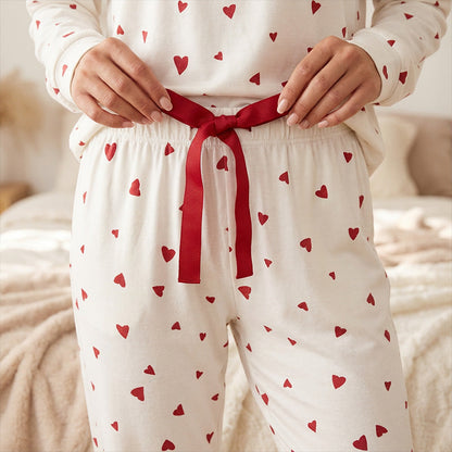 💘 Valentinstagsangebot: 50% Rabatt! 🧸 Damen-Pyjama-Set mit Herzprint: Weich, entspannt & perfekt für entspannte Abende