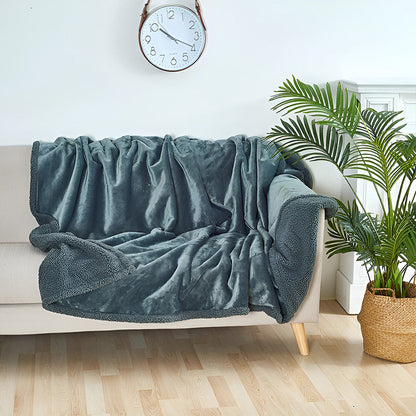 💘 Valentinstagsangebot: 50% Rabatt! 🛌 Wasserdichte & weiche Flanell-Bettdecke für sorglose intime Momente!
