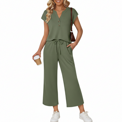 Short Sleeve Top and Wide Leg Pants Outfit