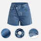🌞Frühlingserwachen: 50% Rabatt!👖Damen Hohe Taille Jeansshorts – Asymmetrisches Crossover-Design & Ausfranster Saum, Modern & Schlank für Sommer