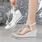 🦋 Keilabsatz-Sandalen mit Glitzer-Schmetterlingen | Elegante Plateausommerschuhe mit Perlen | Bequeme Passform